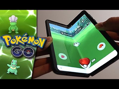 Pokémon GO on Folding Phone = SO MANY SHINIES!!!!